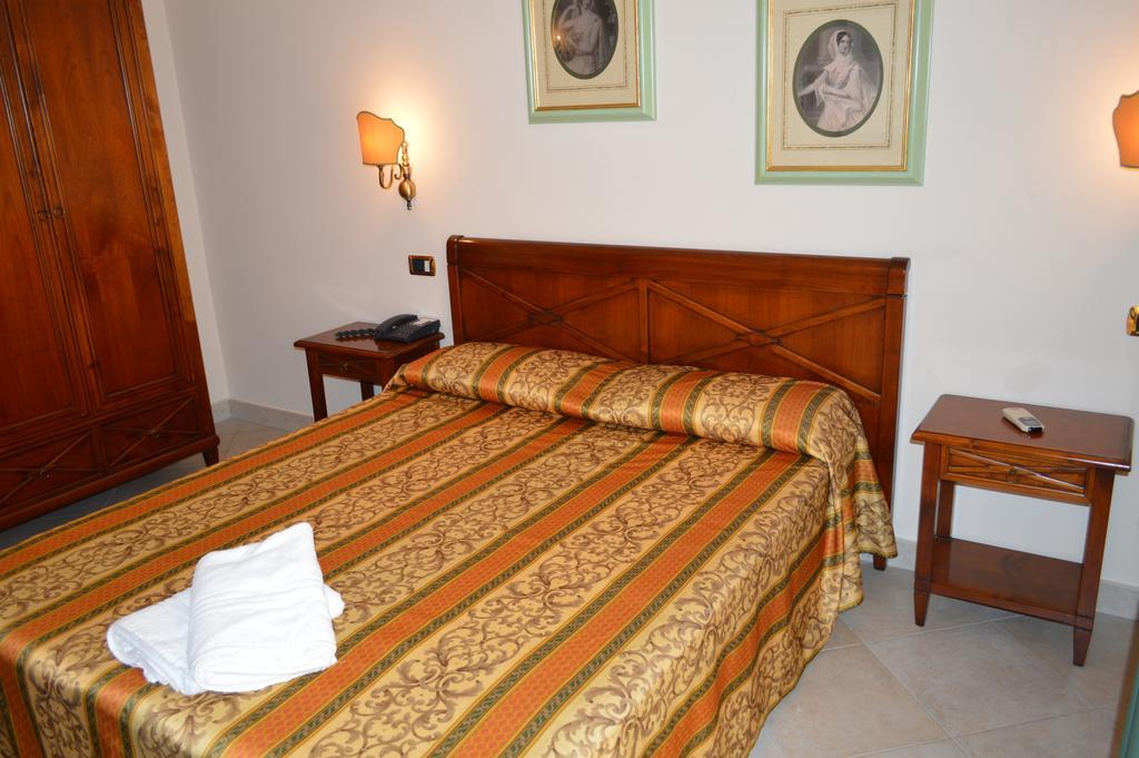 Hotel Delle Palme Falcone Room photo